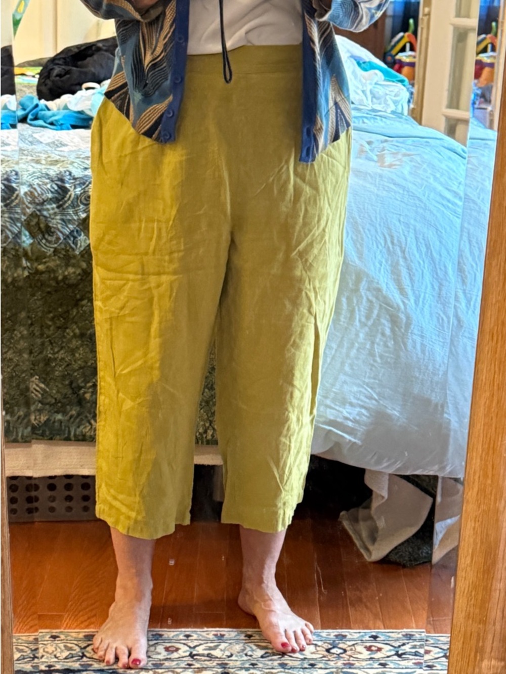 Flax Olive-Green Linen Crop Pants